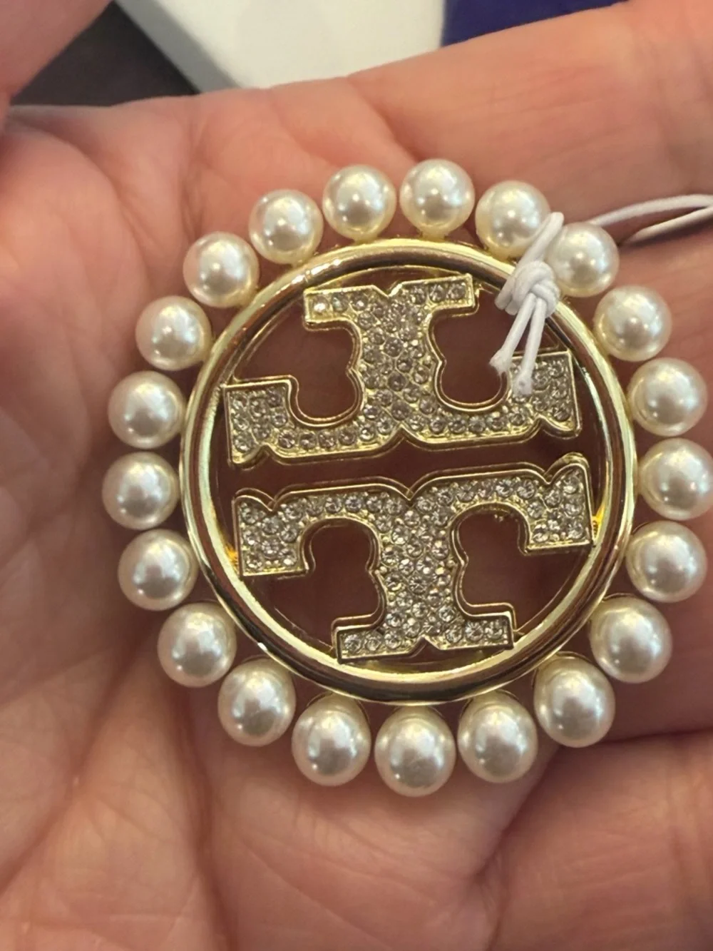 Tory Burch Gold-Tone Crystal Logo Brooch with White Pearls New With Dust Bag